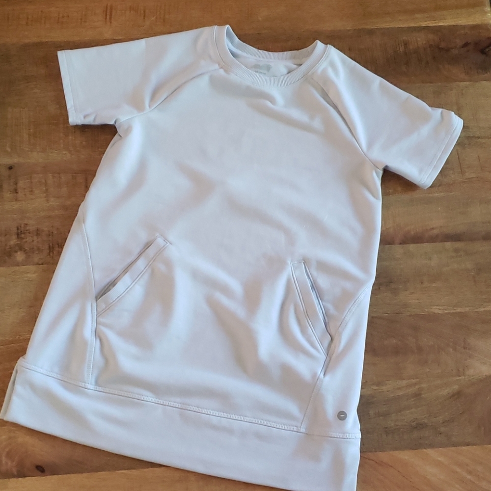 Girls Avia short sleeve top/dress szL 10/12 EUC